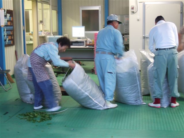 20070522_utunoya_namaha_R.jpg